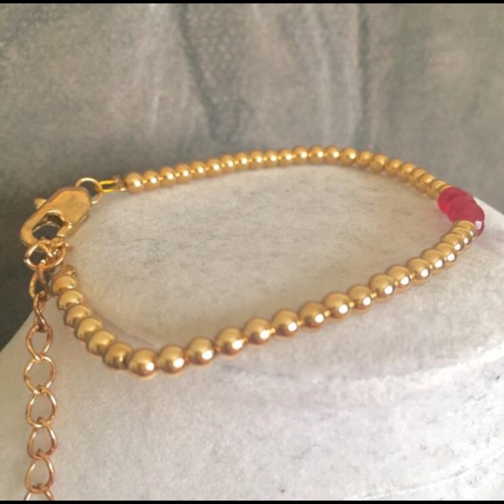 Rose Gold bracelet Raw ruby beaded Raspberry ruby - Picture 2 of 4